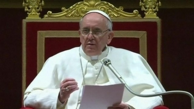 Pope Francis urges cardinals to pass their wisdom to youth