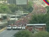 Miles de motorizados acompañan al Comandante Hugo Chávez al Cuartel 4F