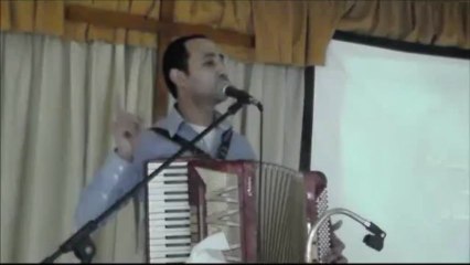 بعض الترنيمات مع الاخ بطرس كنيسه جماعات الله بالمصدار