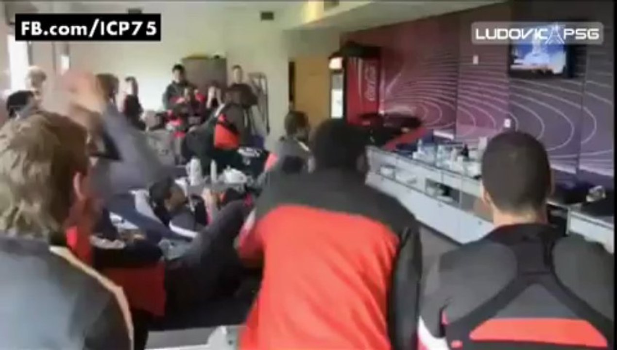 Η αντίδραση των παικτών της Παρί στο άκουσμα της Μπαρτσελόνα!