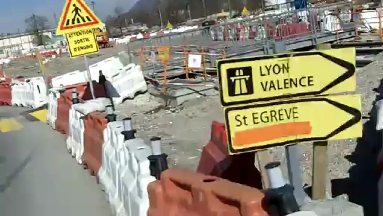 Chantier de l'extension du tram B à Grenoble