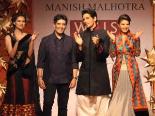 Bollywood brigade in Manish Malhotra show