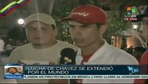 La noche cayó y en Caracas aún se escuchan cantos a Chávez