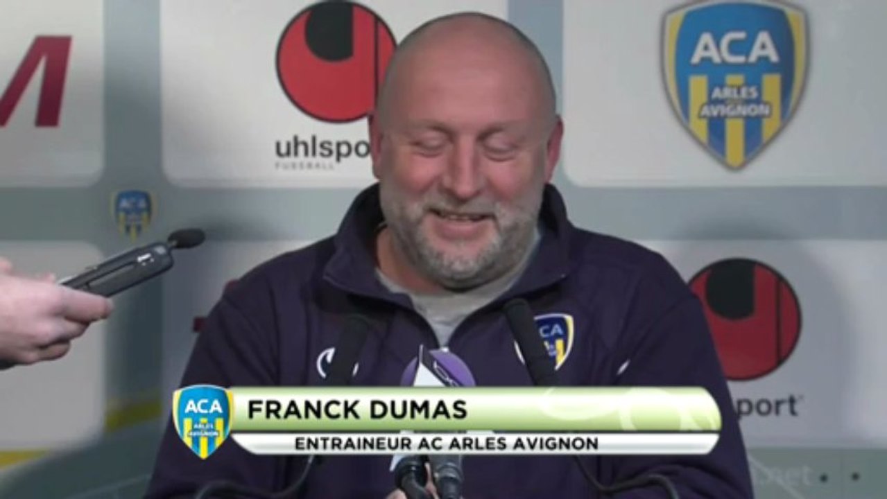 Conférence de presse AC Arles Avignon - CS Sedan : Franck  DUMAS (ACA) - Laurent  GUYOT (CSSA)