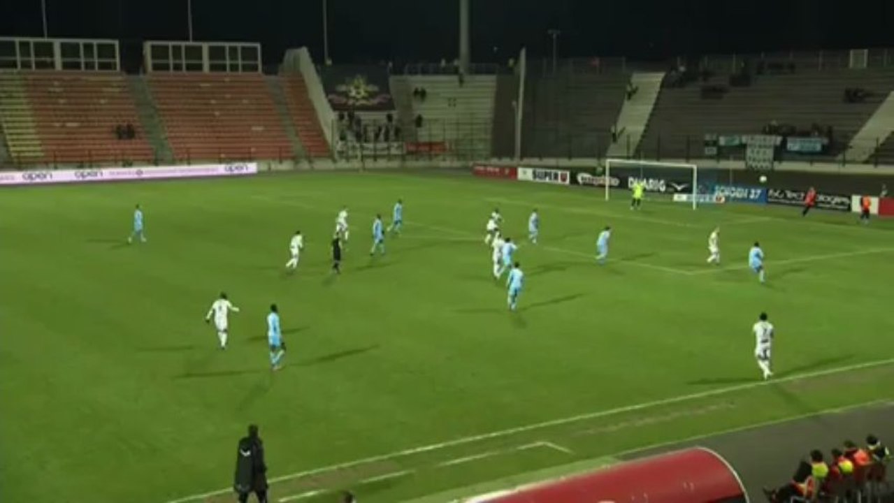Tours FC (TOURS) - Stade Lavallois (LAVAL) Le résumé du match (29ème journée) - saison 2012/2013
