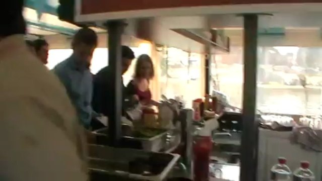 anniversaire Marcos 15: on passe à table