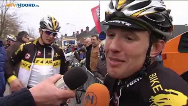 Hoekstra wint Ronde van Groningen (finish en interview) - RTV Noord