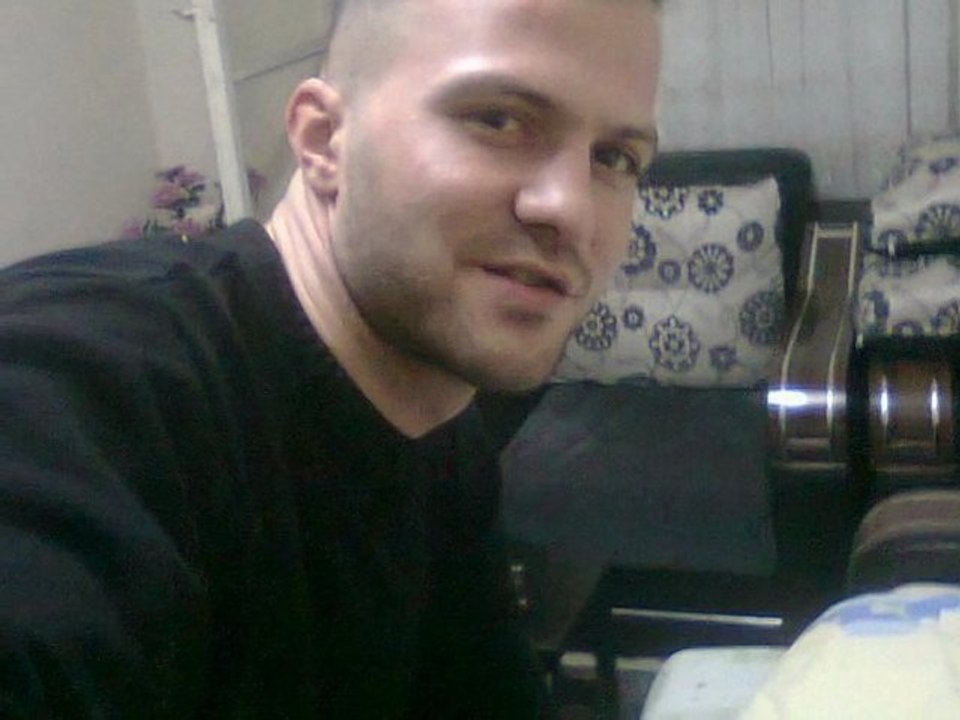 SENİ GÖRDÜM NEŞEM GELDİ FIRAT GÜRSES...