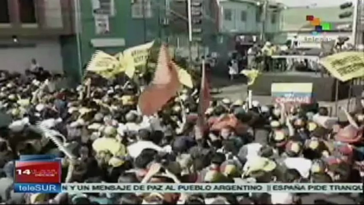 Capriles arremete contra el gobierno de Cuba