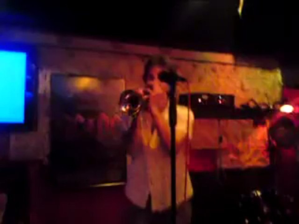 Сашо и Преслав - Let Me Entertain You