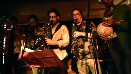 Opposite Afrobeat - Mista president (Souljazz Orchestra)