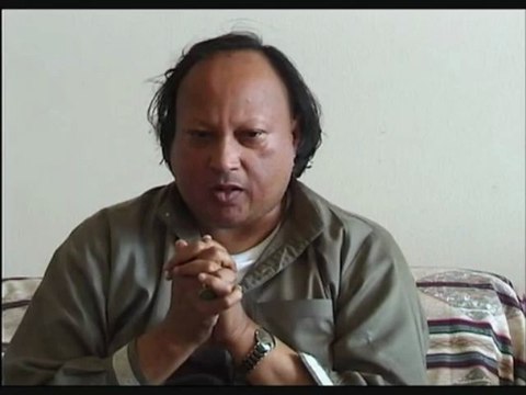 Aag daman mein lag jay gi dil mein shola machal jaye ga by Nusrat fateh ali khan