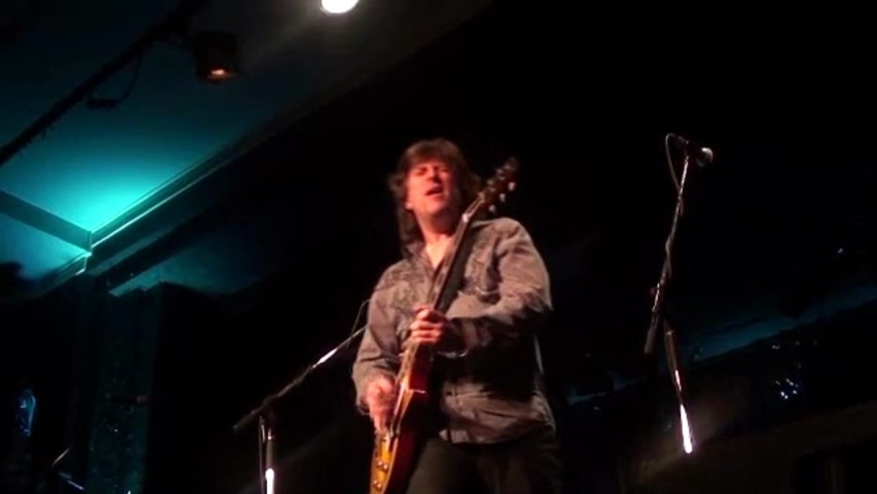 Steve Strongman / Paul Deslauriers  5/9 " Hound Dog" Guitar Explosion St-Georges 2013-03-09