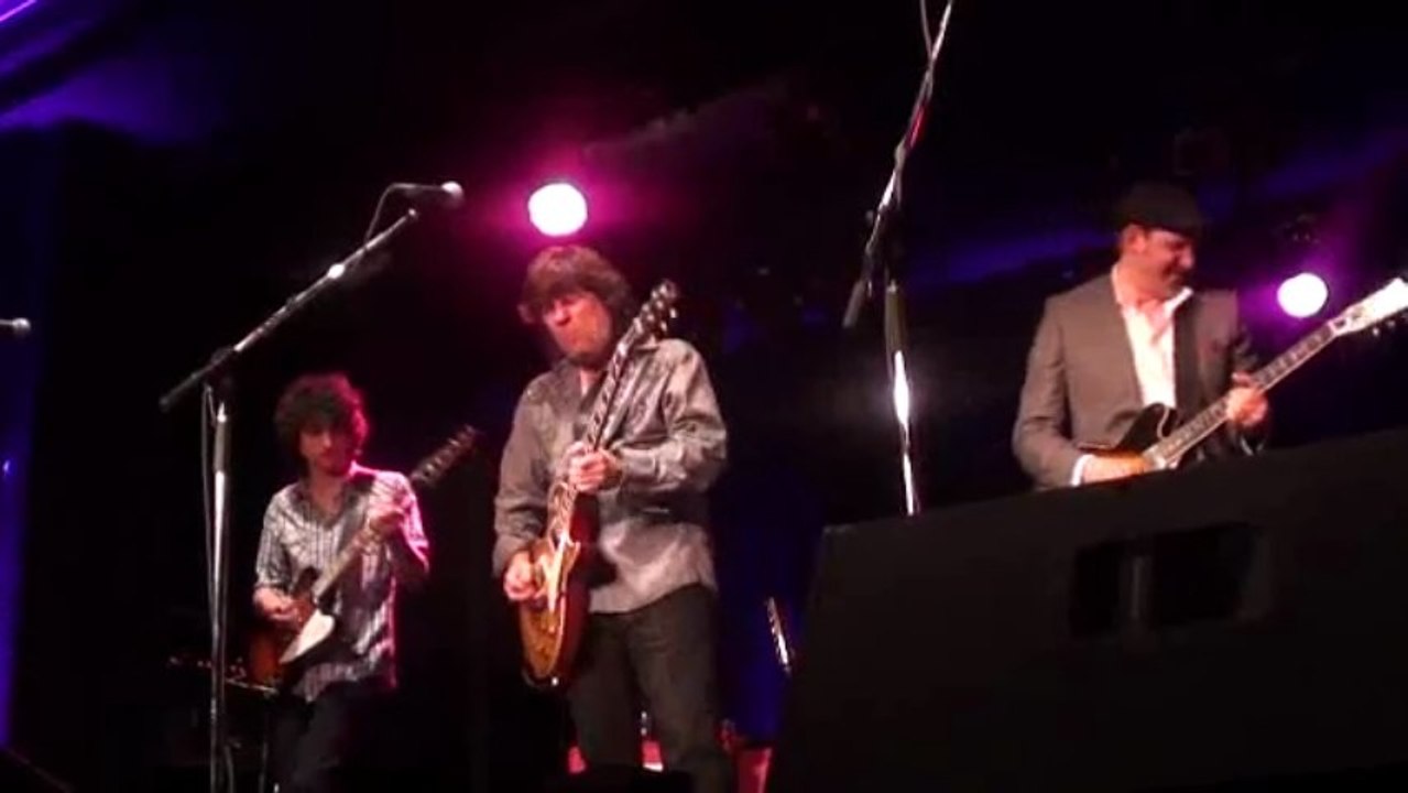 Steve Strongman / Paul Deslauriers / Justin Saladino  7/9  "See The Light" "Guitar Explosion" St-Georges 2013-03-09