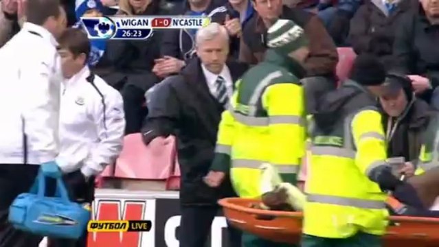 Чемпионат Англии 2012-13 30 тур Уиган-Ньюкасл 1 тайм