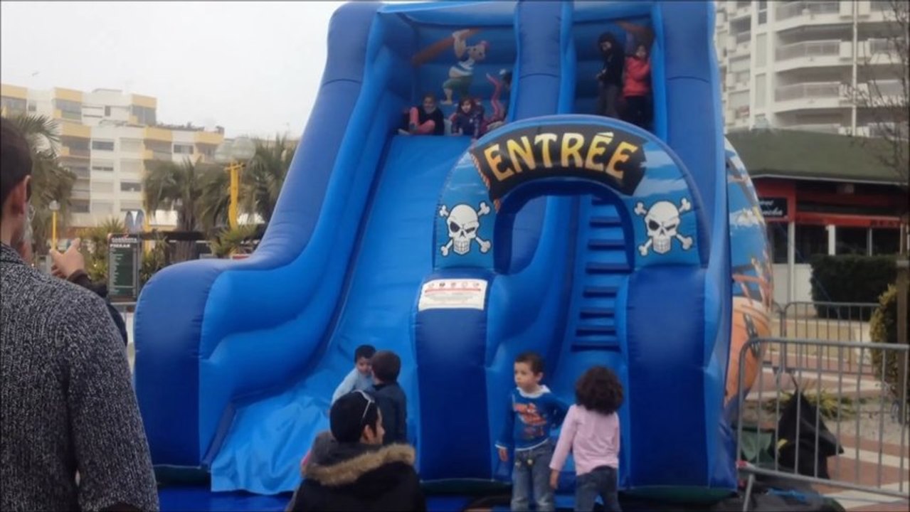 Le Toboggan Pirates gonflable