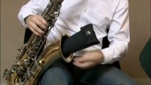 Le nouveau harnais universel pour saxophone de Vandoren
