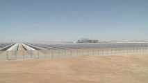 الامارات تفتتح اكبر محطة للطاقة الشمسية المركزة
