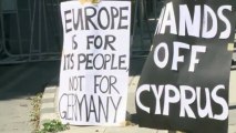 Chypre: débat parlementaire repoussé, les Chypriotes inquiets
