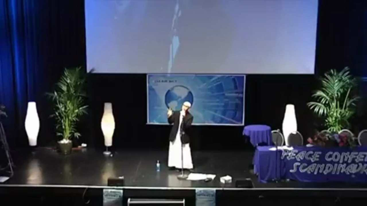 NASHEED DANS UNE CONFERENCE DE PAIX EN SCANDINAVIE  - KAMAL UDDIN