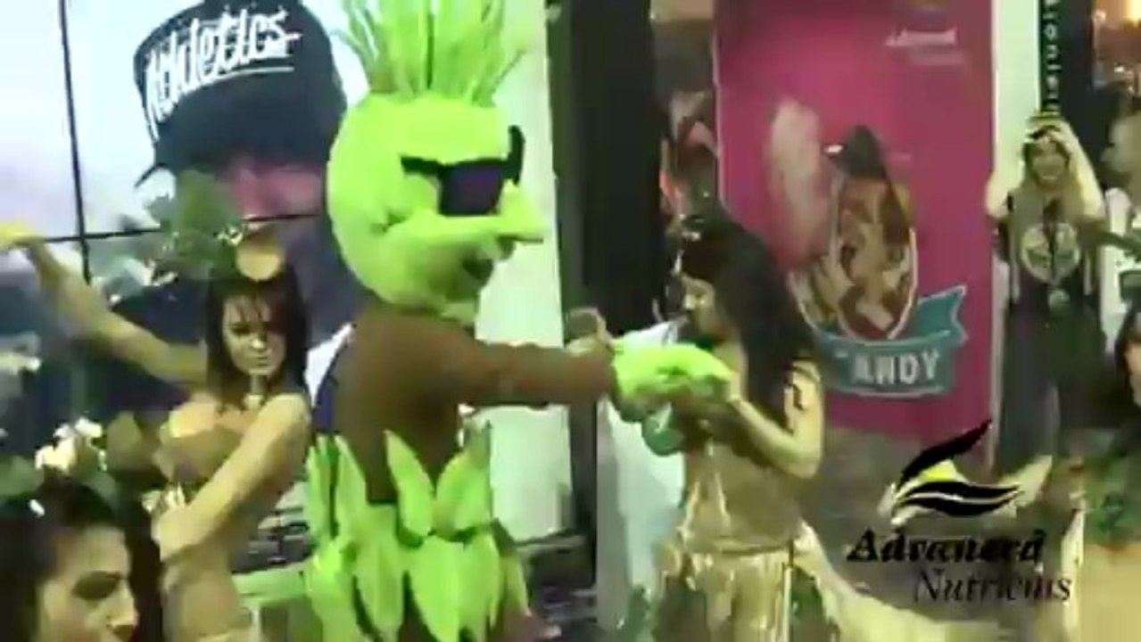 Advanced Nutrients Dancing Girls -- Coco Girls at Spannabis