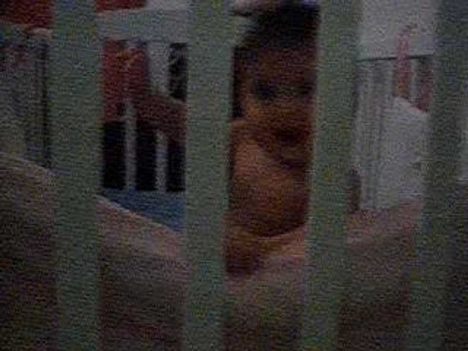 Angelina_22-10-06_2