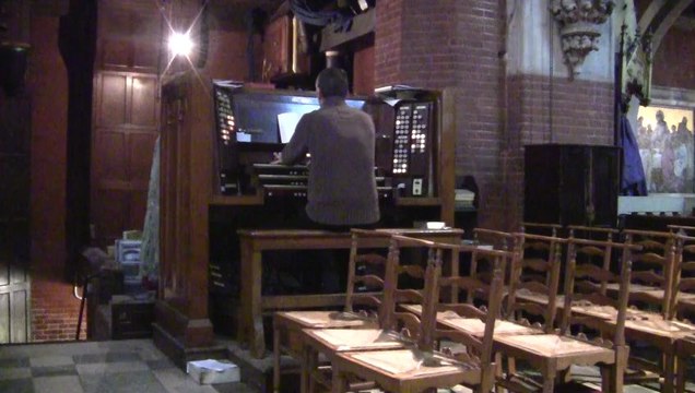 Crown him with many crowns - Chris Lawton at St Mary Magdalene Church, Paddington, London