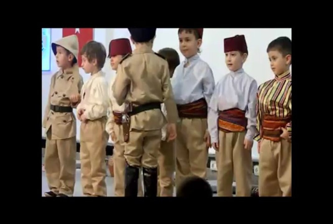 Karamürsel Özel Kırçiçeklerim Anaokulu'nun 18 Mart Çanakkale Şehitleri Anma Töreni