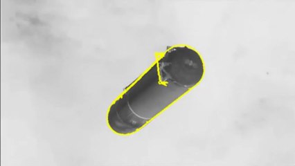 tracking of a launcher tank (real image)