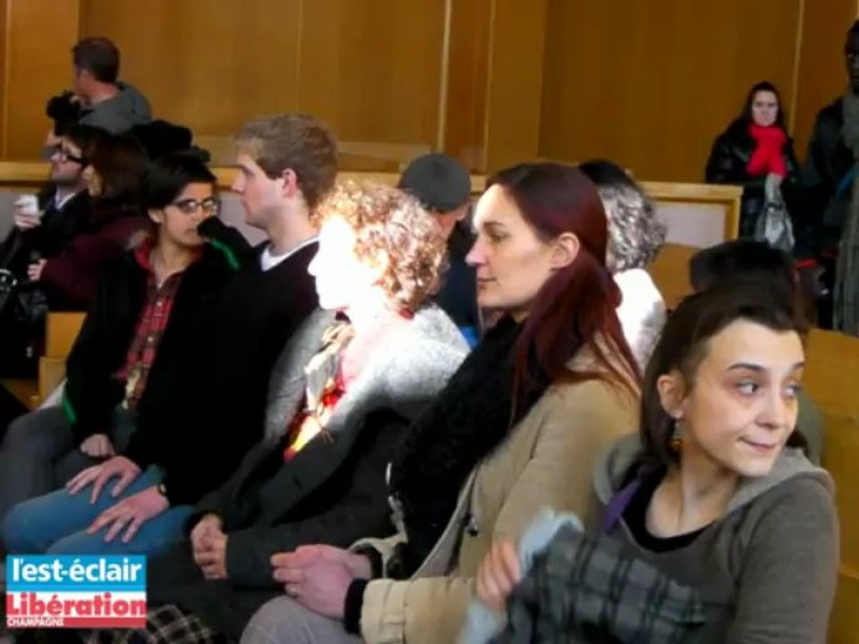 Procès Greenpeace : l'avocat de la défense satisfait de la décision du tribunal