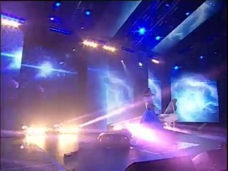 Aliona Moon, candidat pour la Moldavie à l'Eurovision 2013 chante "A Million"