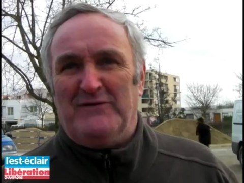 Démolition par grignotage des tours Sarrail