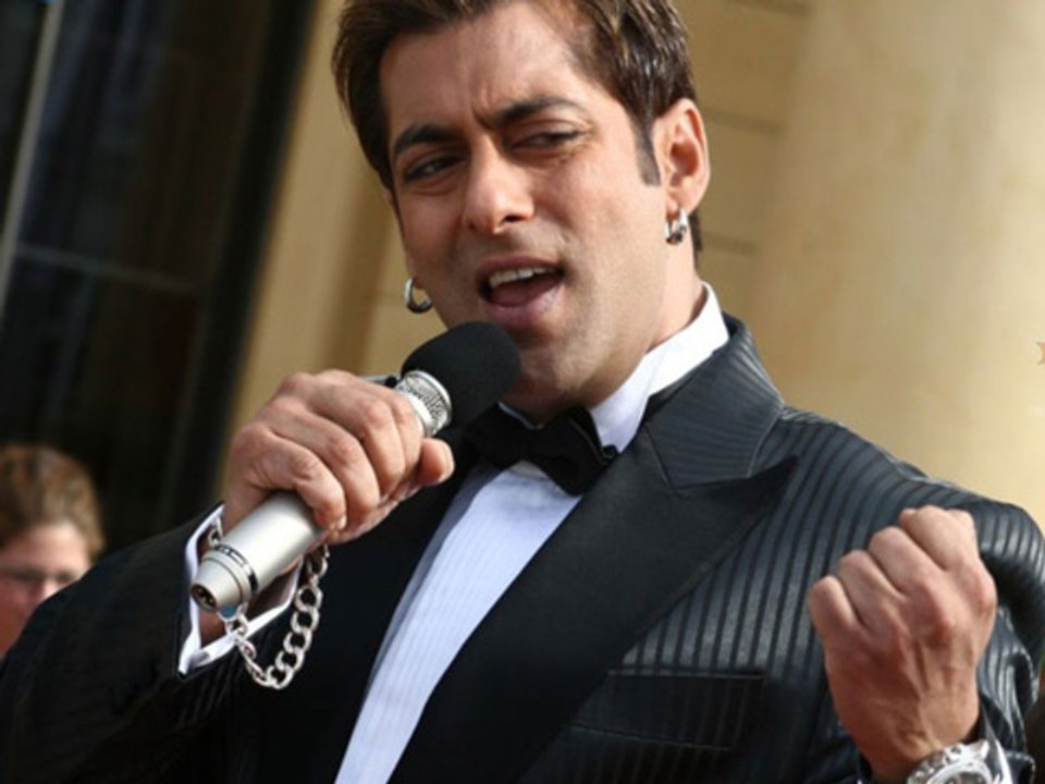Salman Khan Turns Singer