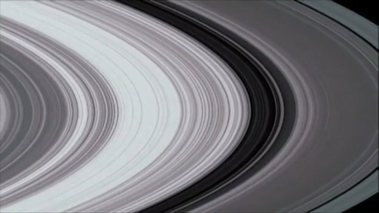 4 Los señores de la gravedad - Al borde de los limites - Exploración cósmica