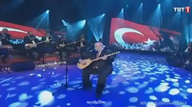 8 Asker oldum giydim yelek Musa Eroğlu Çanakkale TRT 2013