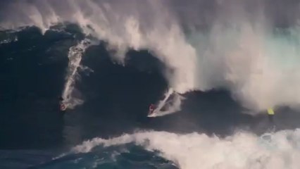 New Years Eve 2012 Peahi Pt1