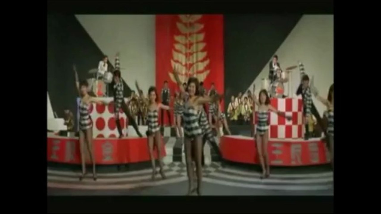 Halo Nova - Panty Raid (La Muerta Remix) vs People's  Republic of Go-Go