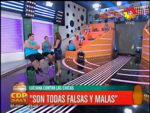 Pronto.com.ar Pareja a los besos en Cuestión de Peso