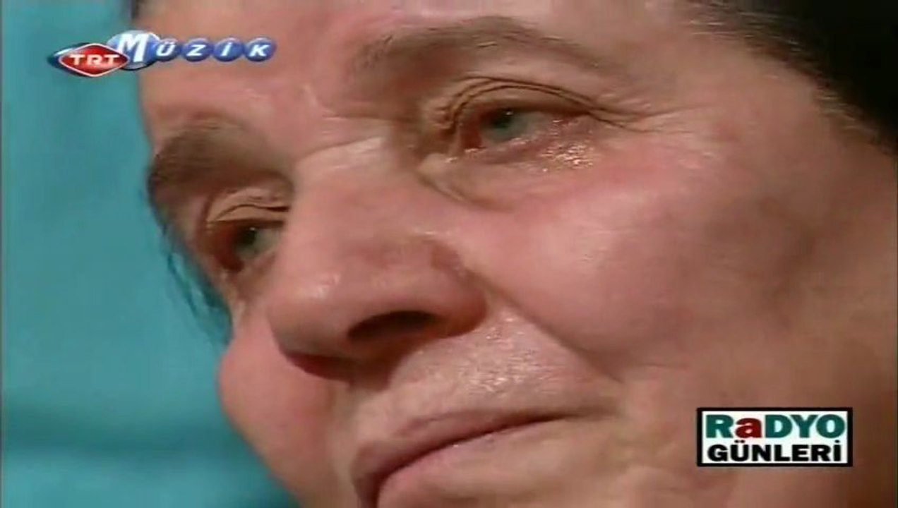 Siyah Zülfün Tellerine & Pencereden Kar Geliyor (Oktay Ertuğrul)