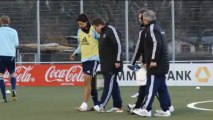 Brasil 2014 - Khedira da el susto sobre una hierba artificial que no preocupa a Alemania