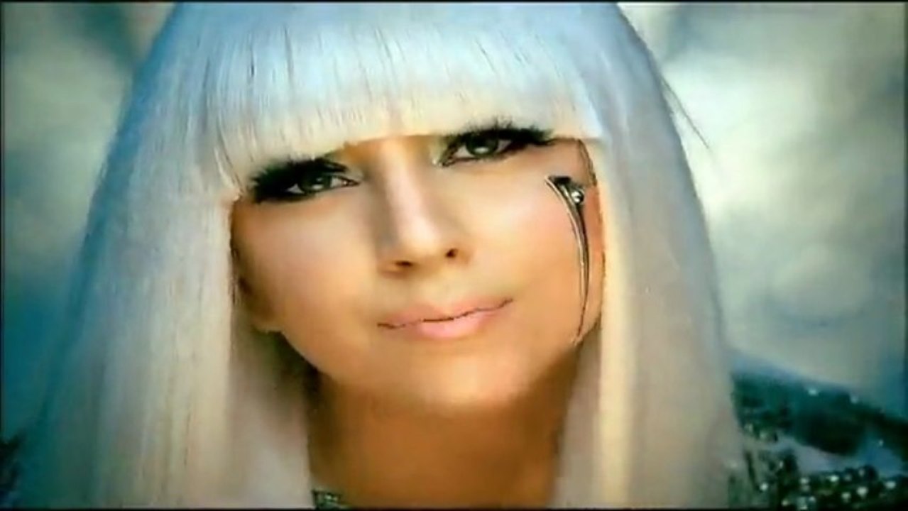 Lady Gaga - Poker Face