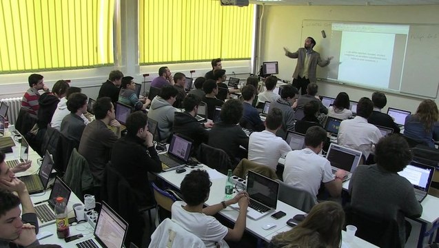 Sur les bancs d'Hétic