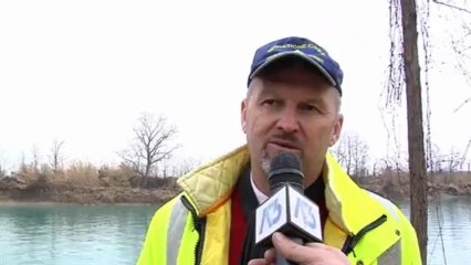 VERNICE NEL FIUME, ALLARME AMBIENTALE