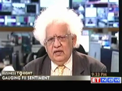 DMK pulls out of UPA govt : Experts View