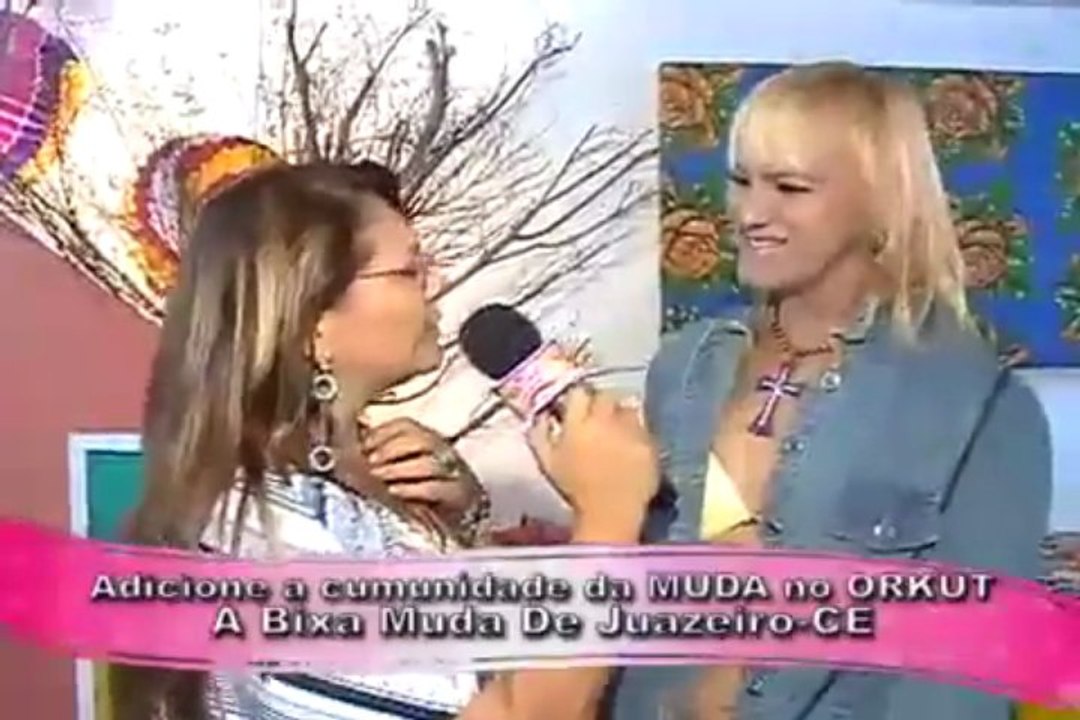 Bixa Muda interviewée sur une télé bresilienne