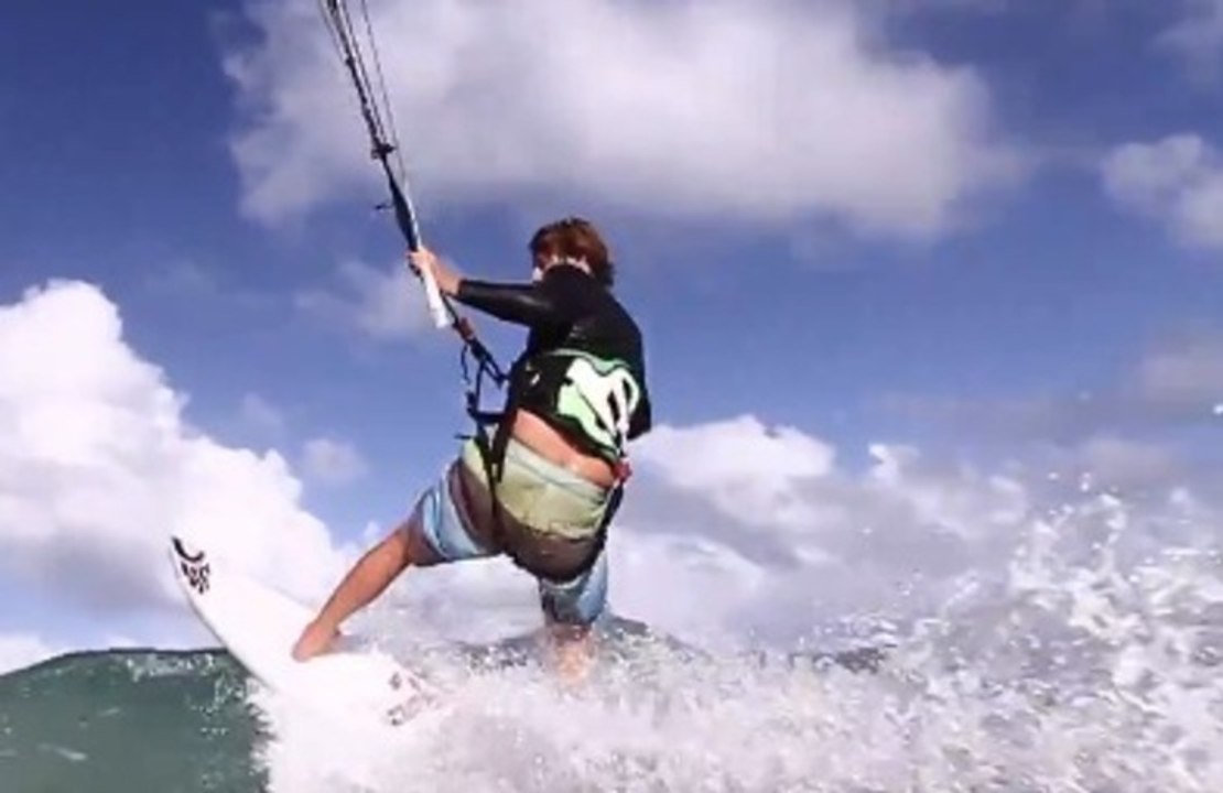 Hawaii Sessions 2 - Cabrinha Kitesurfing - 2013