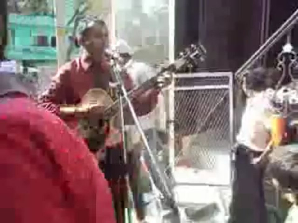 Gospel Open air Preaching by "evangelist Hemant & daughter Glory Daniels