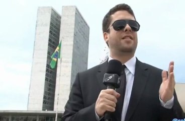 Dep Pr Feliciano RACISTA mentindo na cara dura pro CQC 18-03-2013