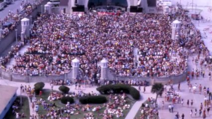 Spring Break in Daytona Beach Presented by Harmony Korine_s