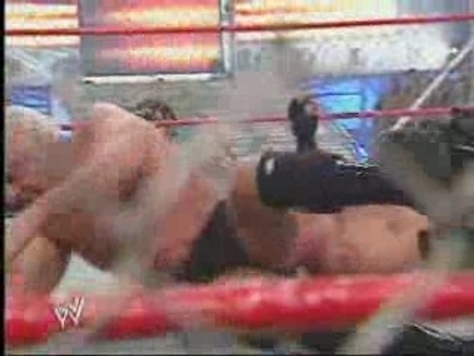 WWE RAW Goldberg vs Evolution